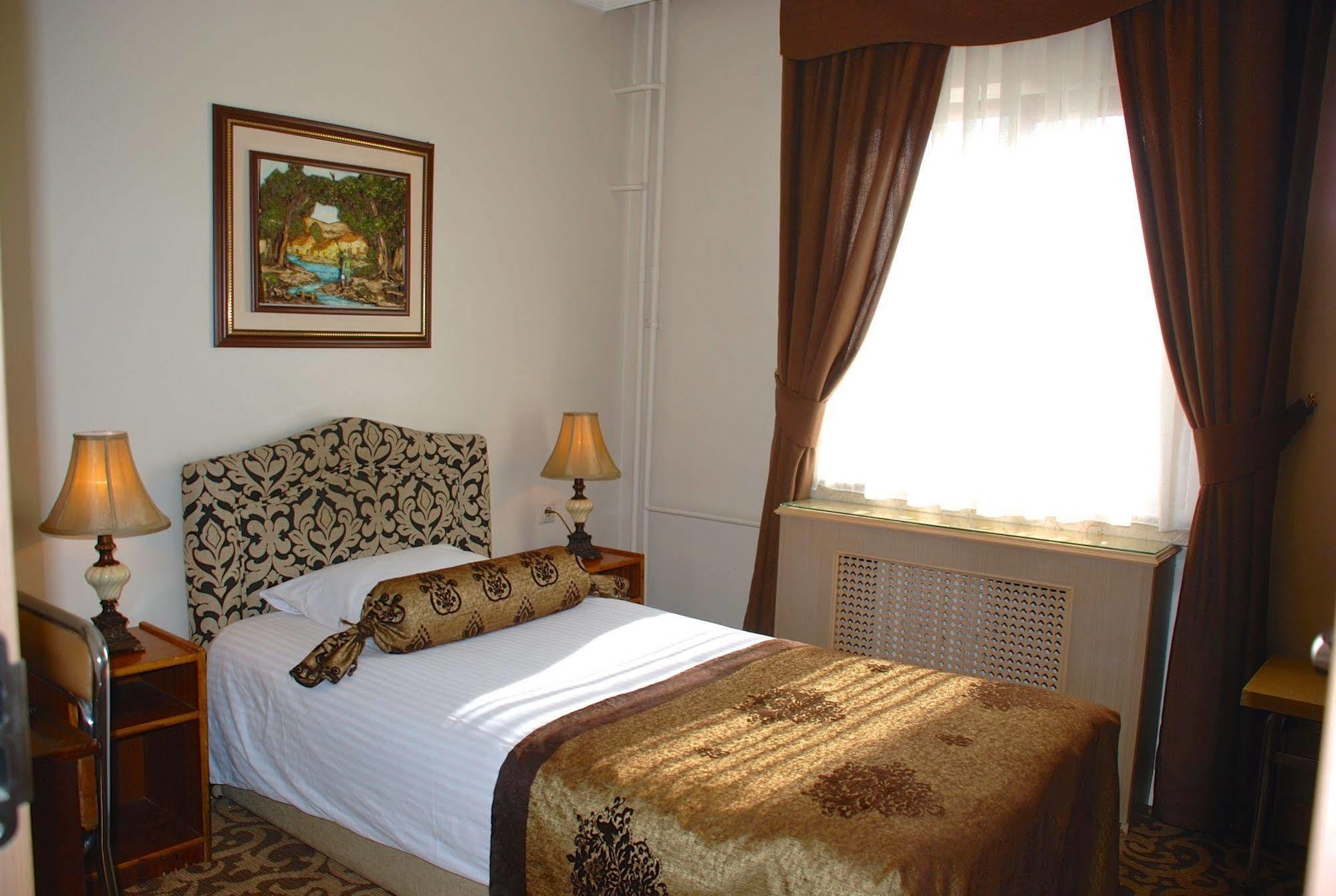 Hotel Mithat Ankara Eksteriør billede