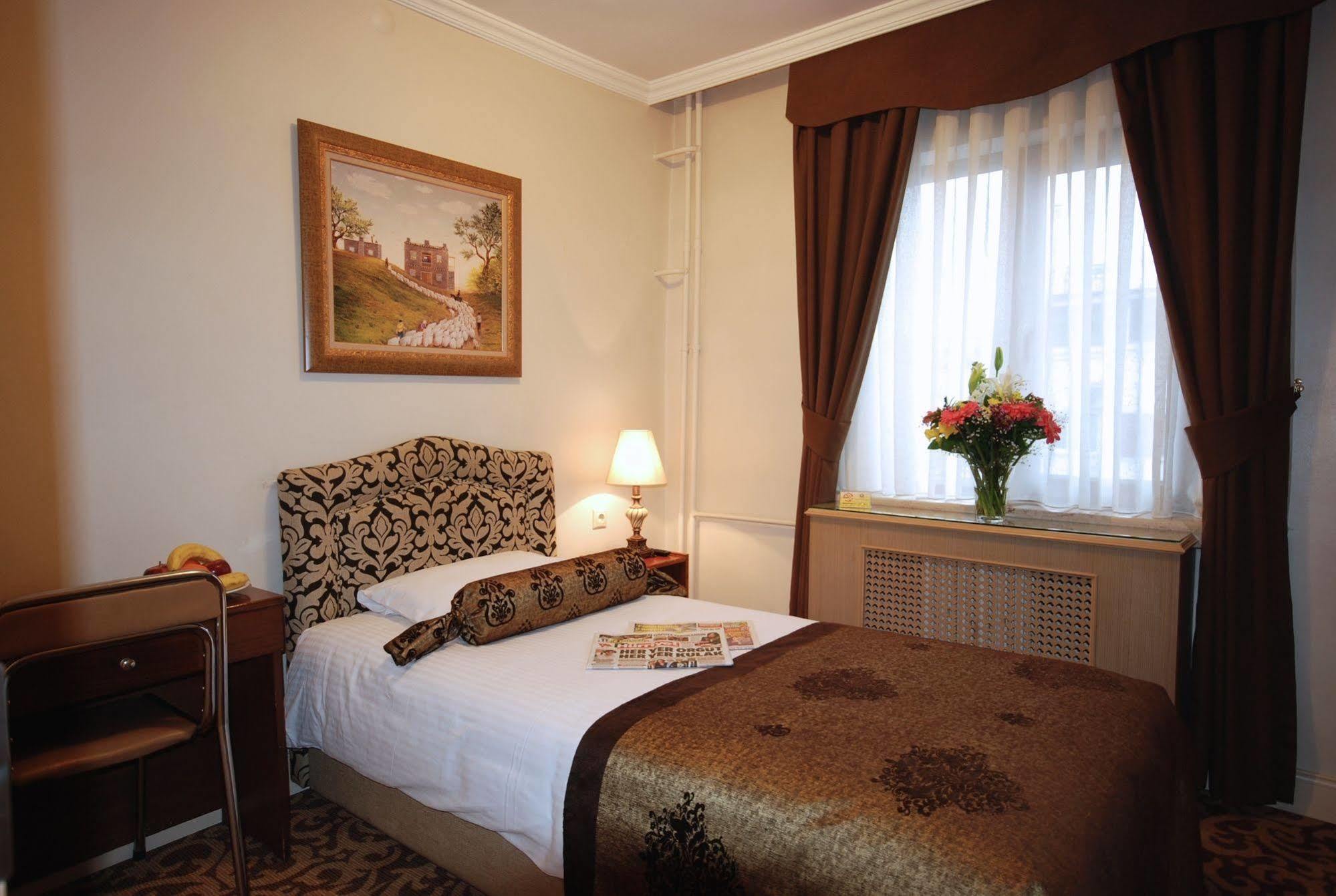 Hotel Mithat Ankara Eksteriør billede